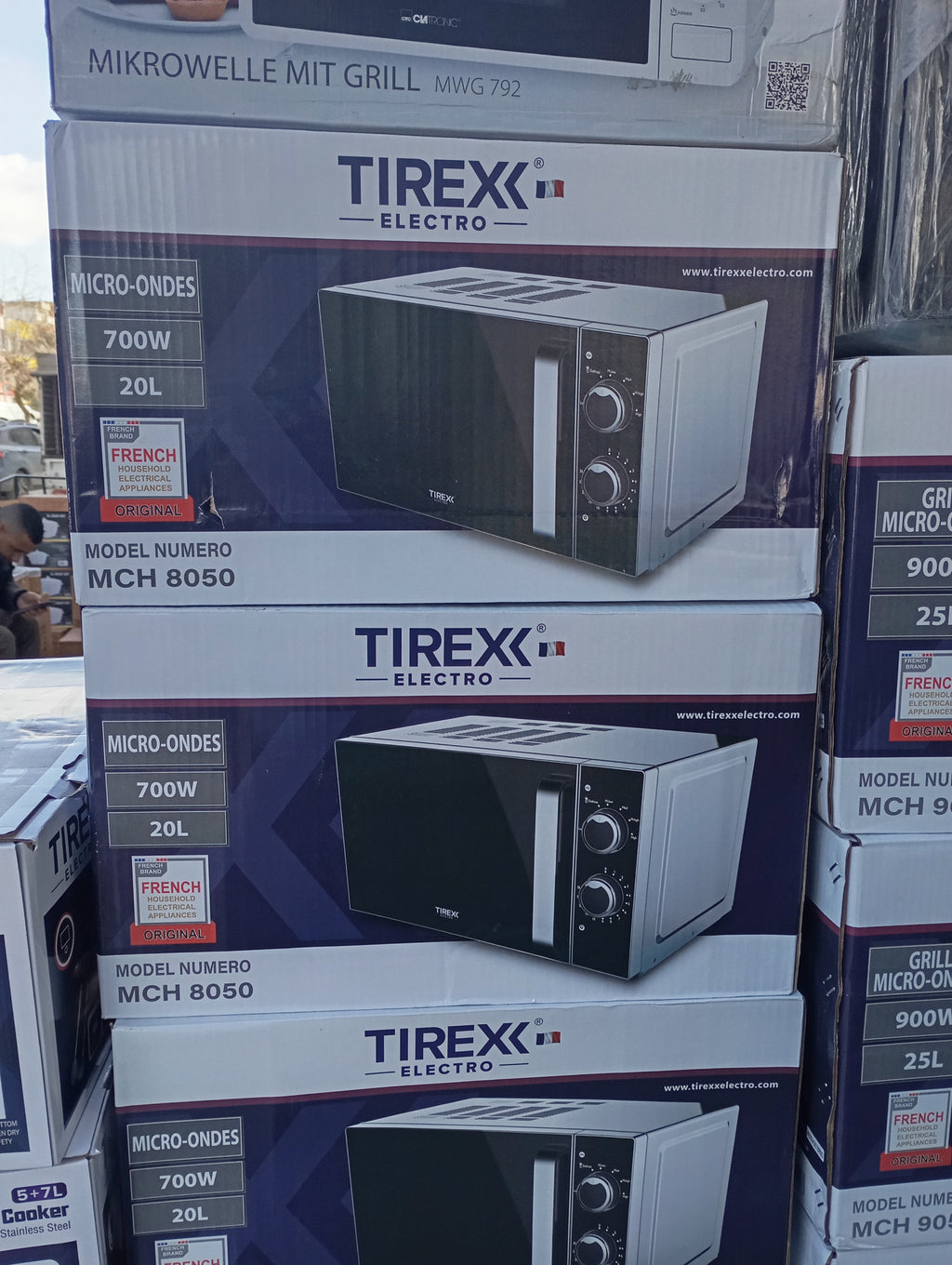 ميكرو أوند Tirexx 900 واط – السعة والقوة في جهاز واحد 🇲🇫🇲🇫